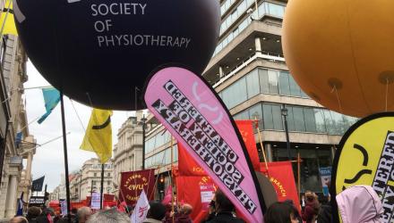 Physio staff back a new deal for working people