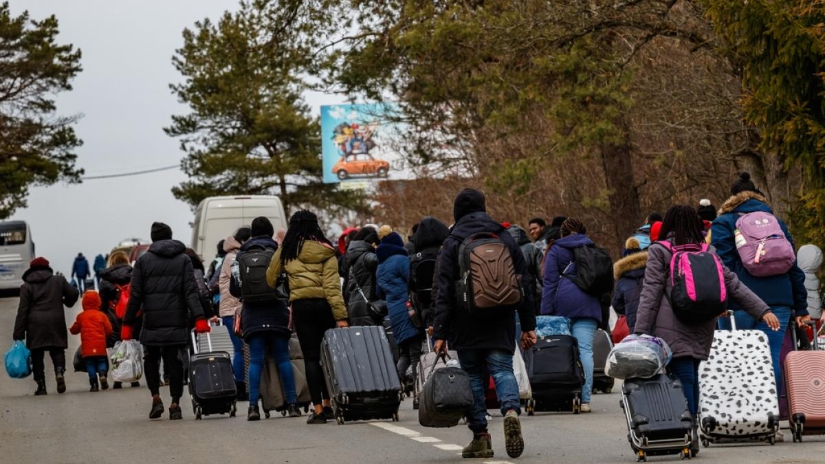 People fleeing Ukraine after Russia attacked
