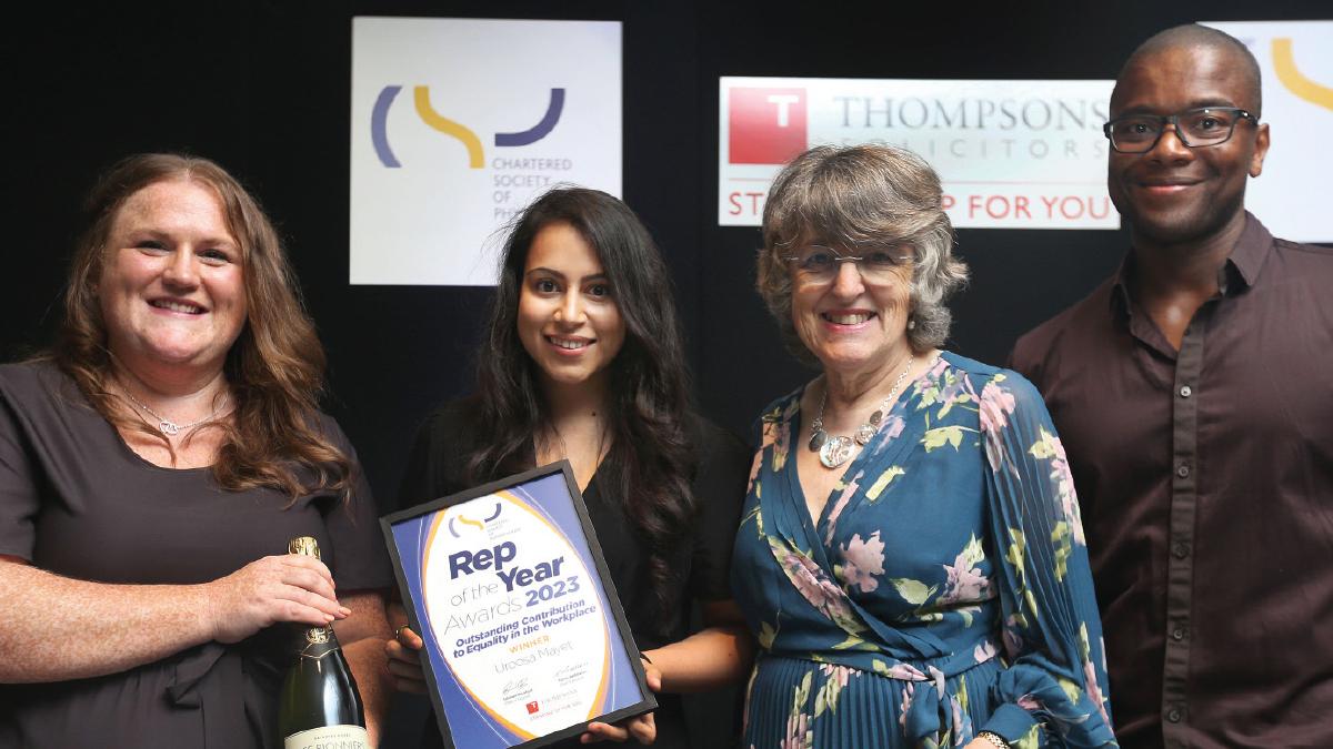 Uroosa Mayet, second left, with l-r Lindsey Greaves of awards sponsors, Thompsons Solicitors, Baroness Finlay and CSP Council chair Ishmael Beckford